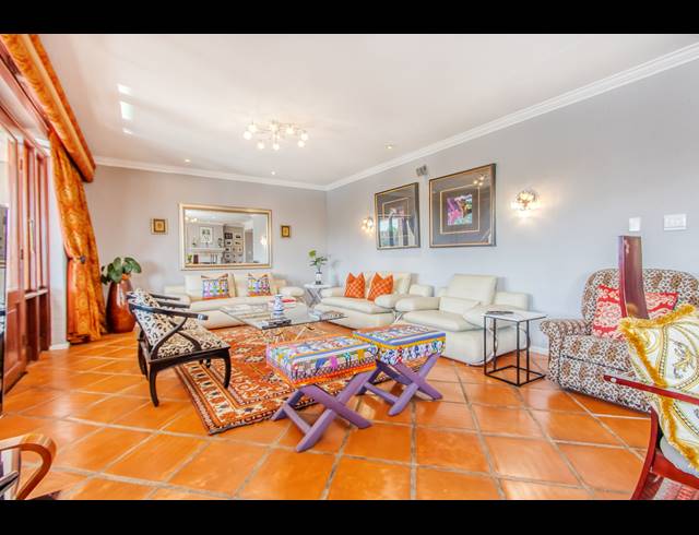 3 BEDROOM HOUSE TO LET IN CEDAR LAKES